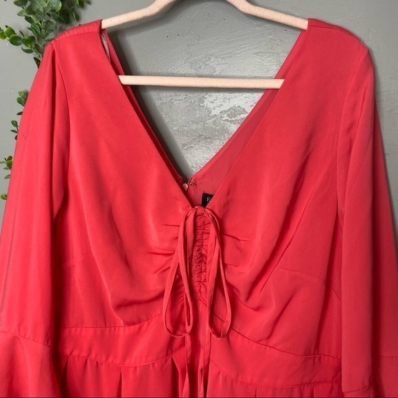 Eloquii Flare Sleeve Dress with Halter Detail in poppy - Picture 5 of 15